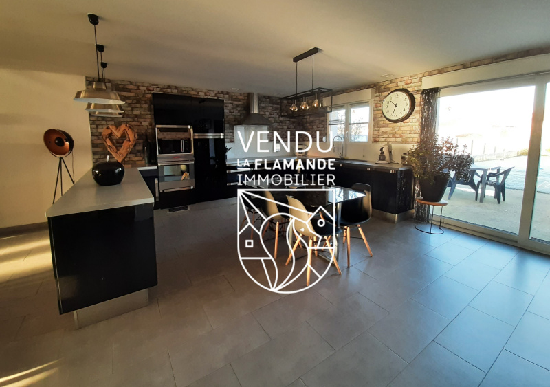 Maison 5 chambres à Merville – photo 1