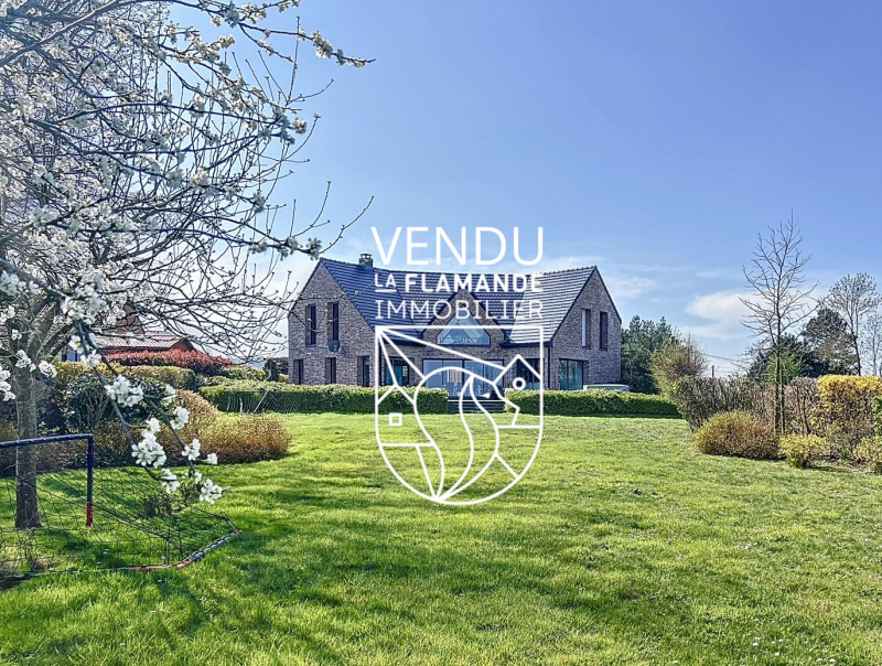 Maison 5 chambres à Cassel – photo 1