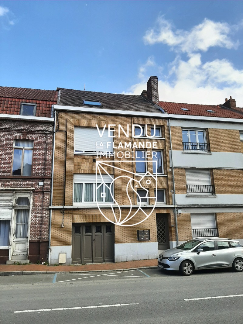 Immeuble à Hazebrouck – photo 1
