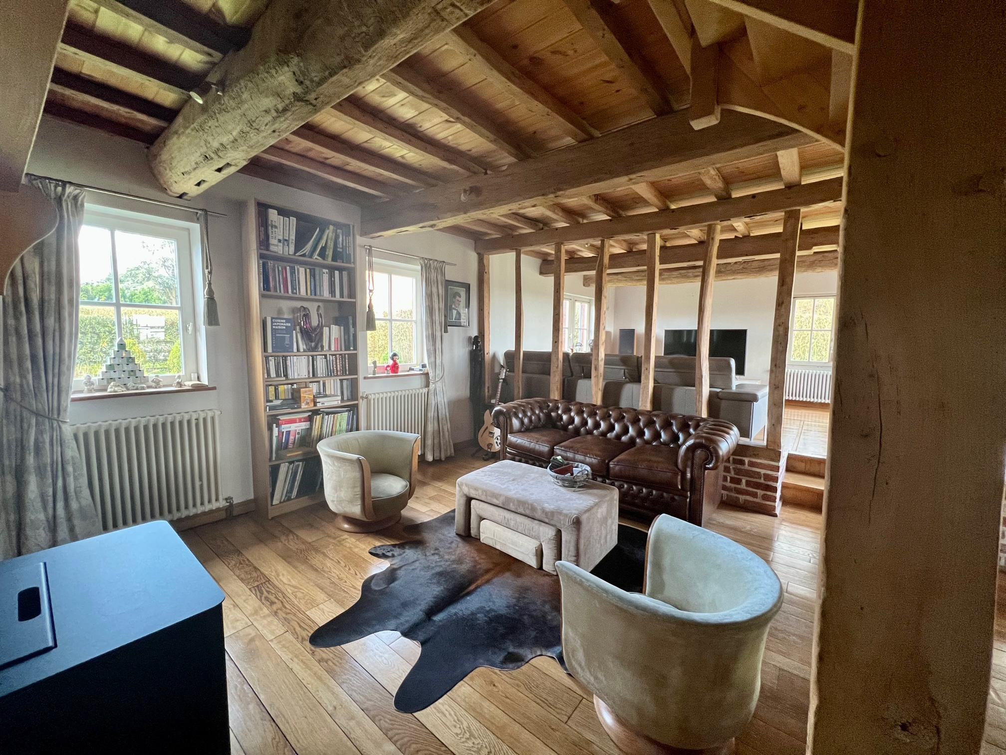 Illustration 3  VENDU