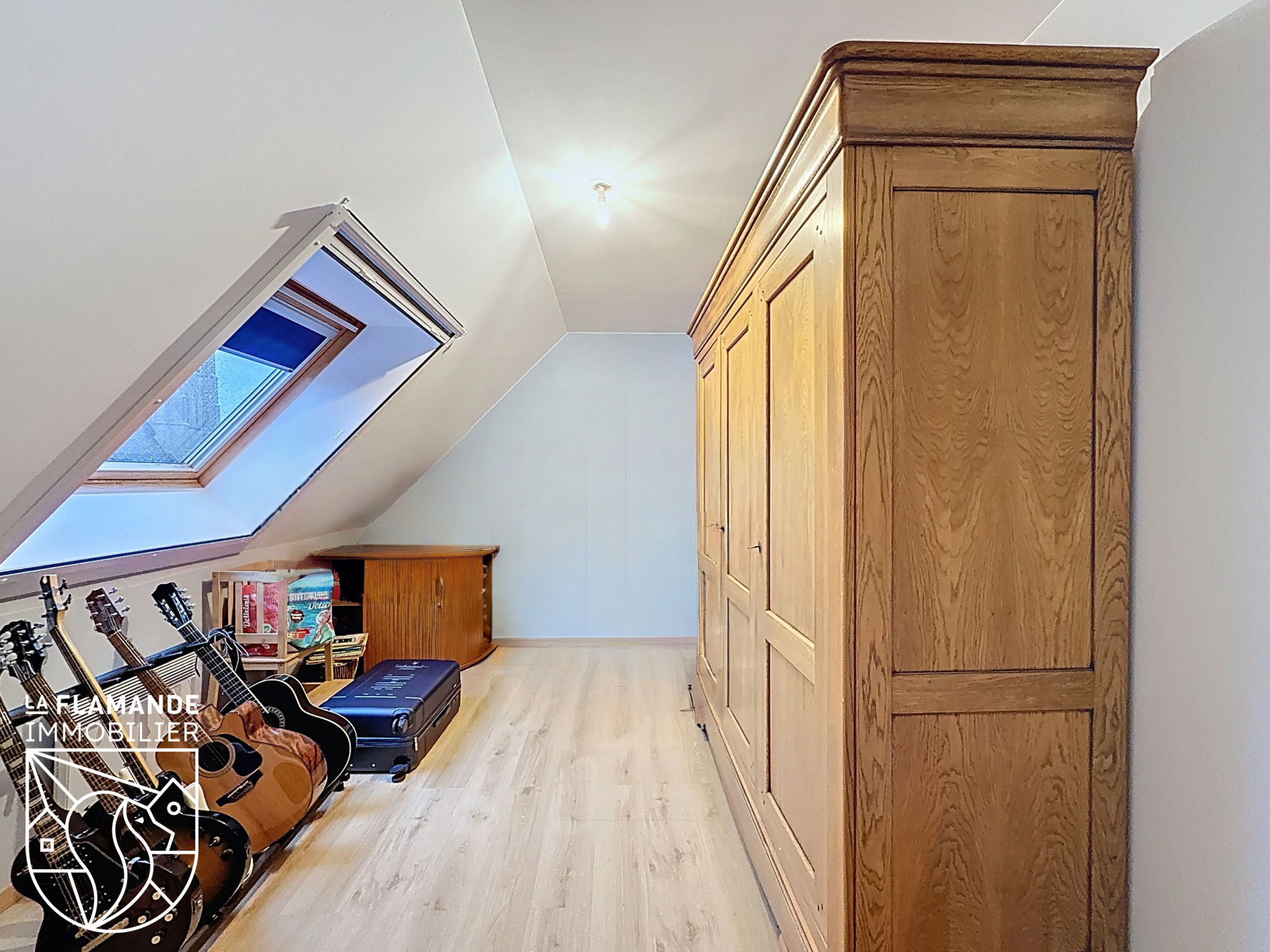 Illustration 13 Maison familiale avec jardin et garage à PRADELLES