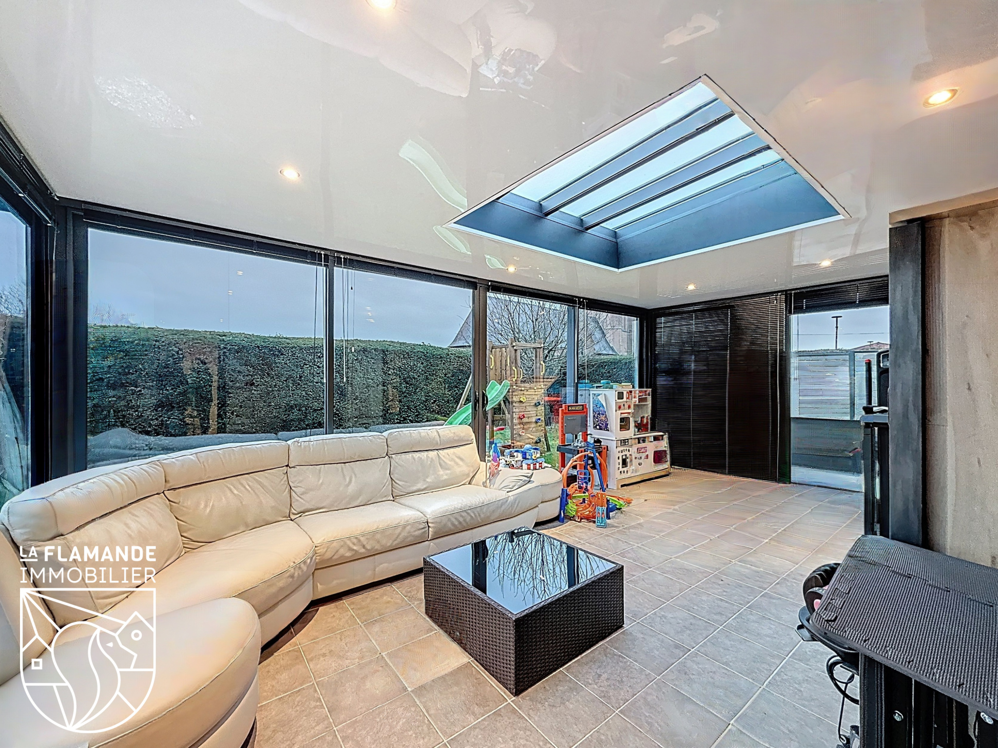 Illustration 4 Maison familiale avec jardin et garage à PRADELLES