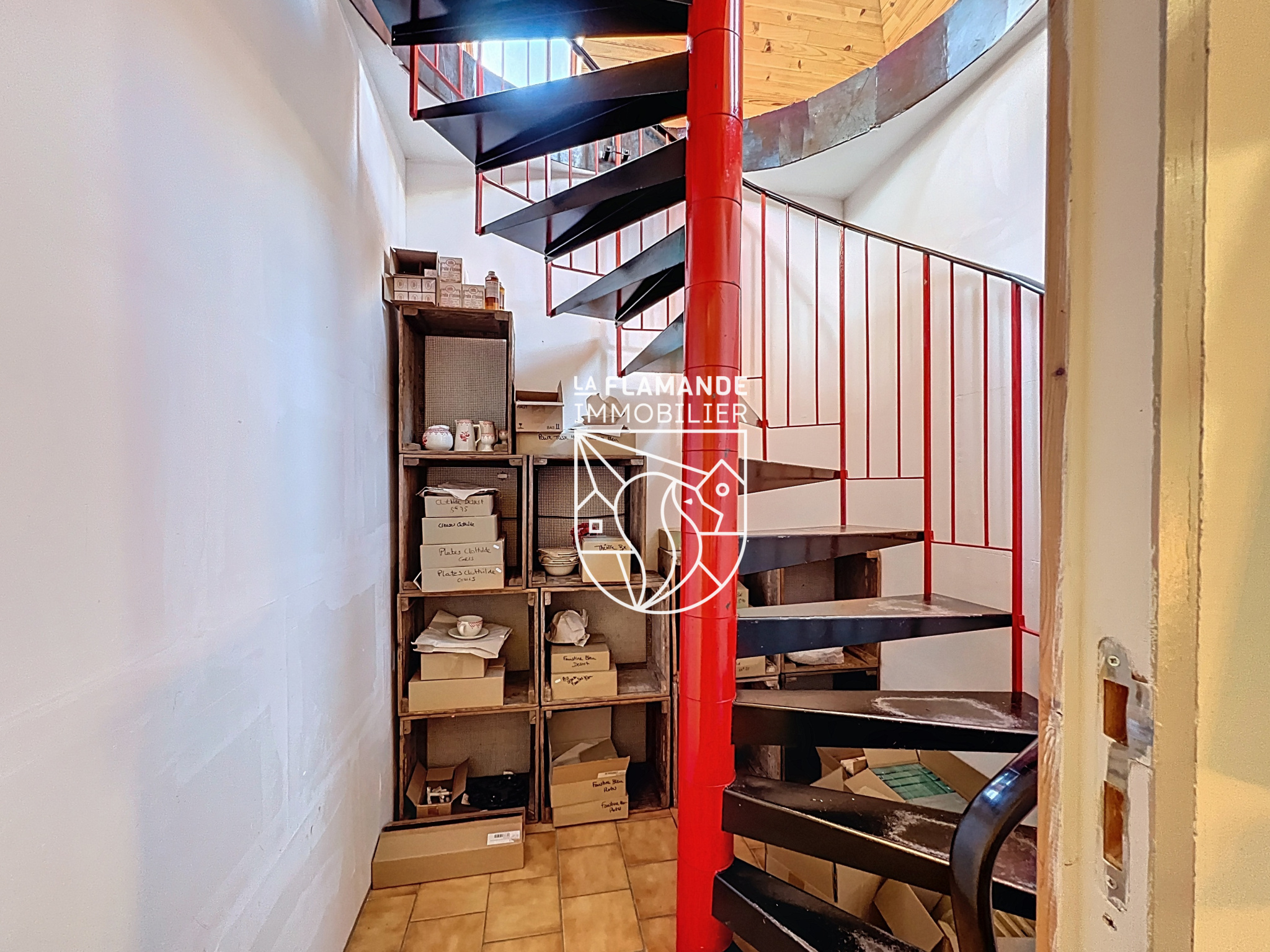 Illustration 7 Immeuble à usage mixte