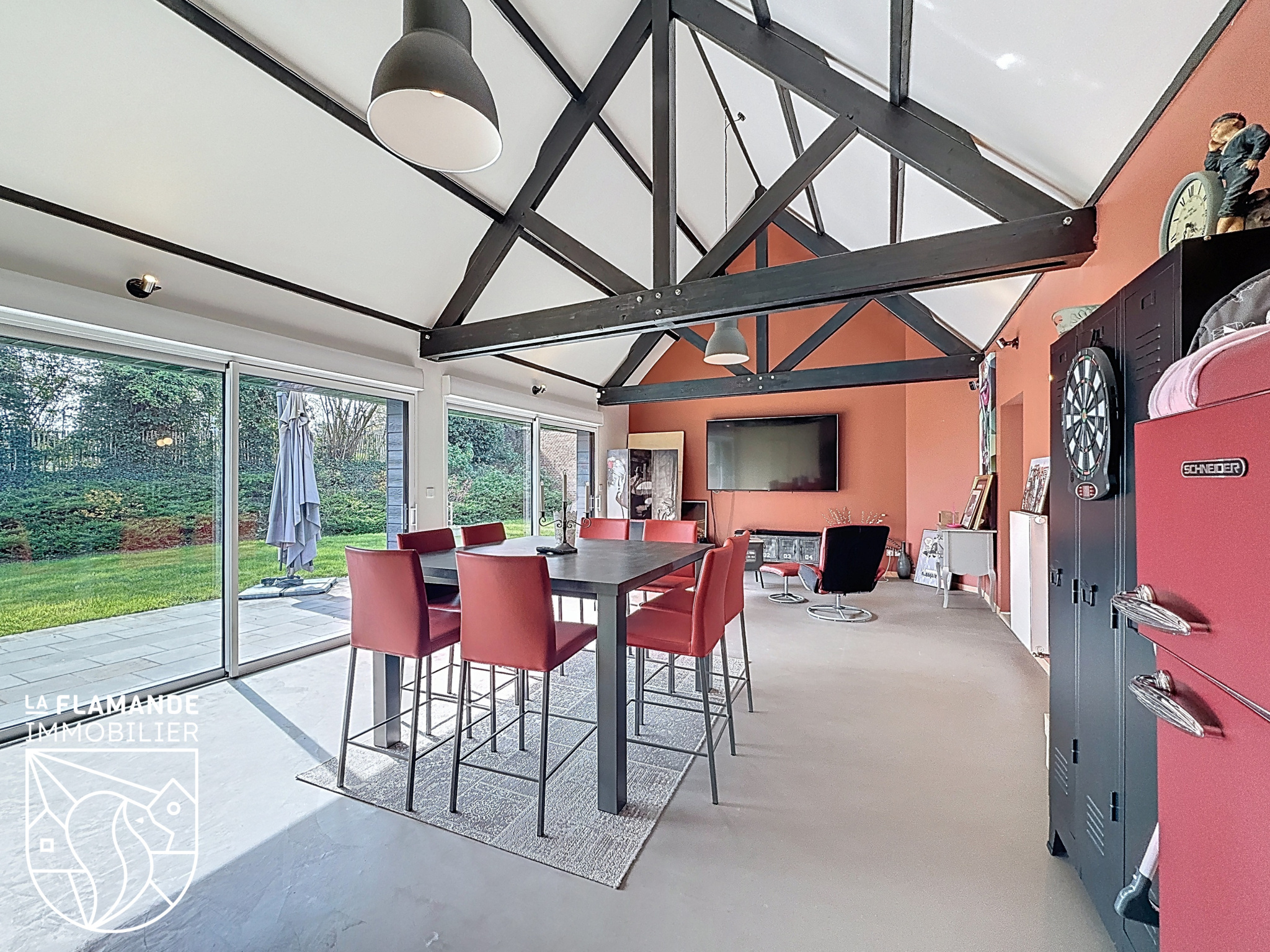 Illustration 1 Propriété d’architecte - contemporaine   300 m2   5 chambres   parc paysager de 2 500 m2