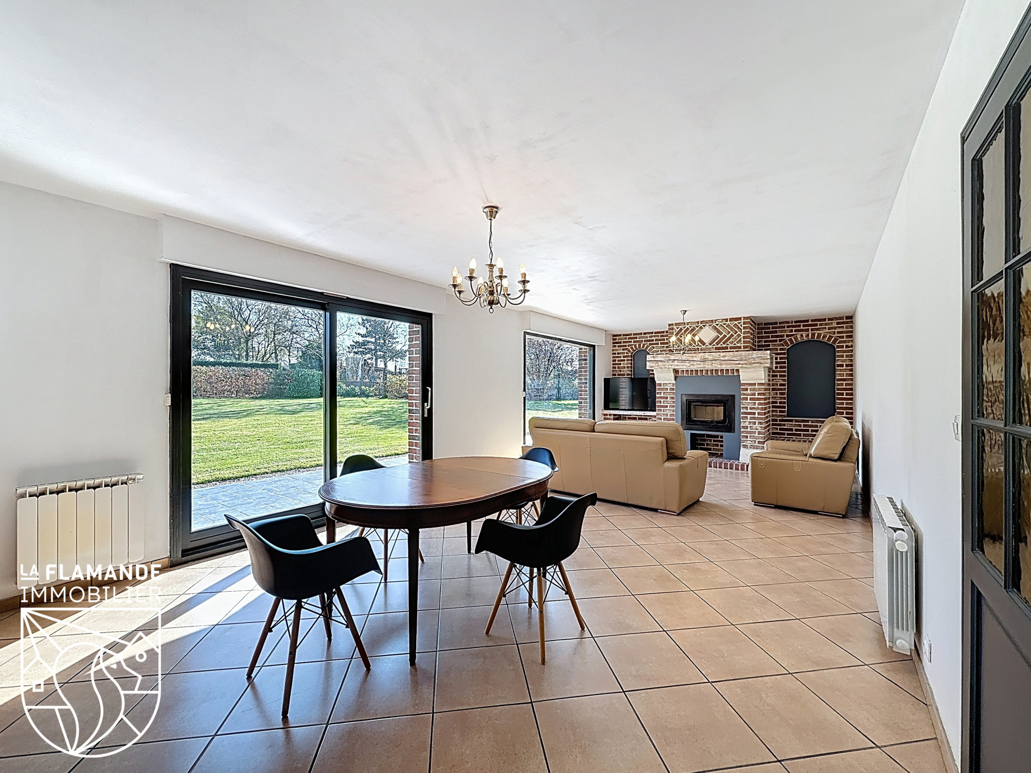 Illustration 1 Maison familiale semi plain pied à Godewaersvelde