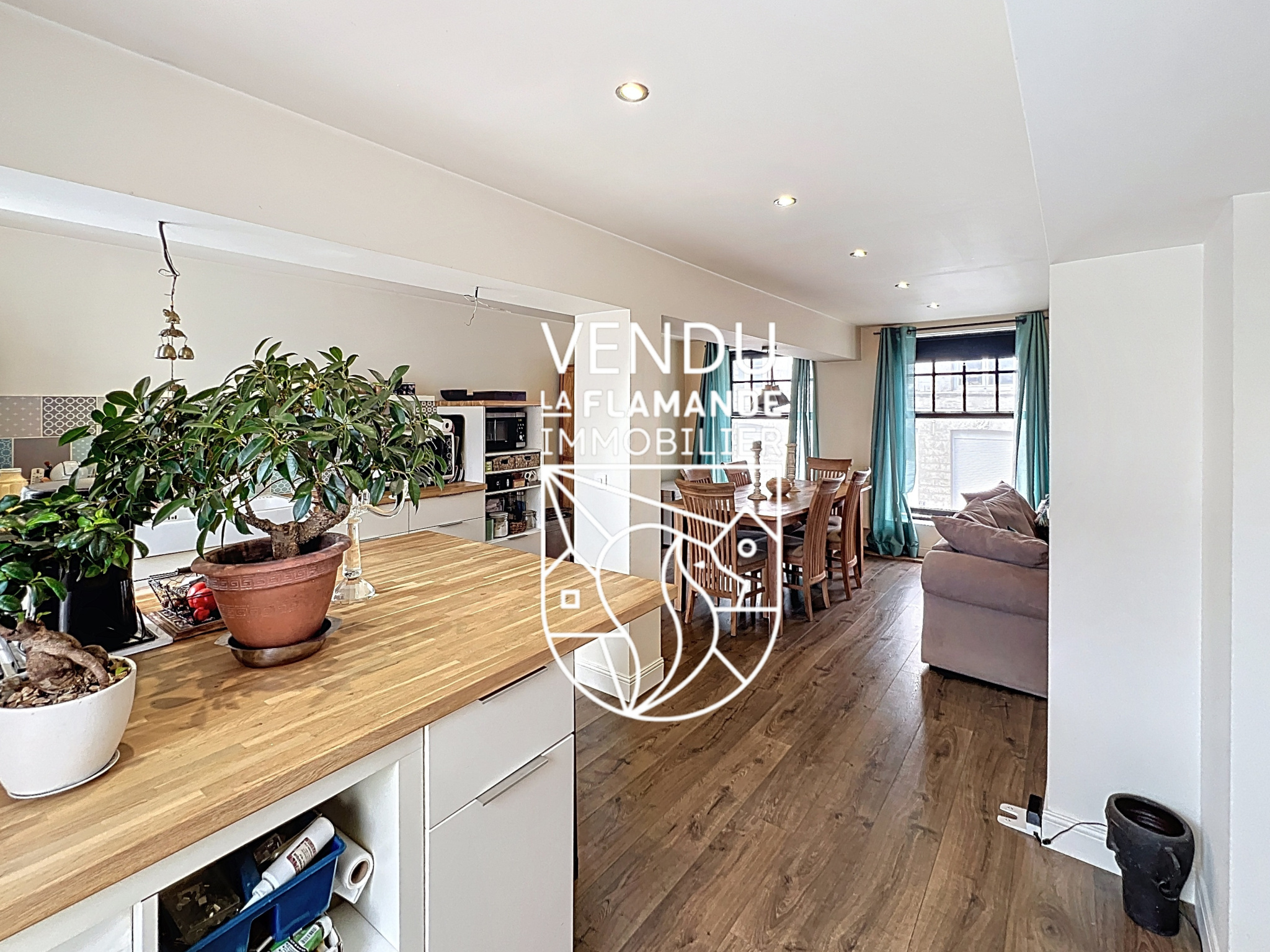 Illustration 0 VENDU