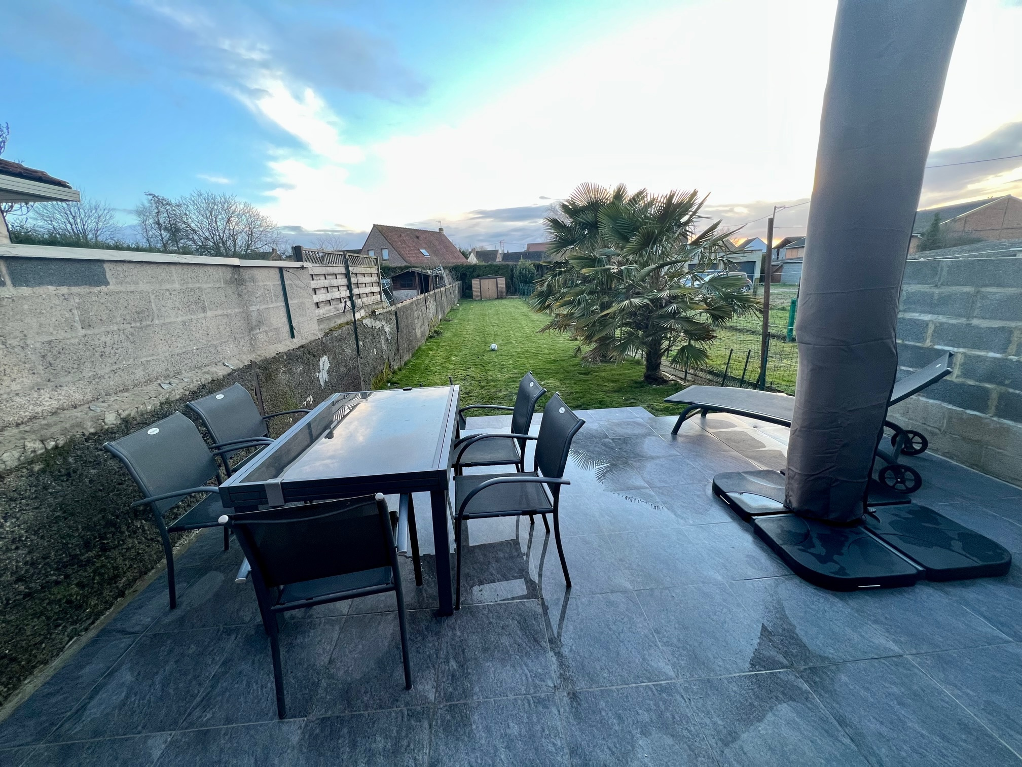 Illustration 12 VENDU