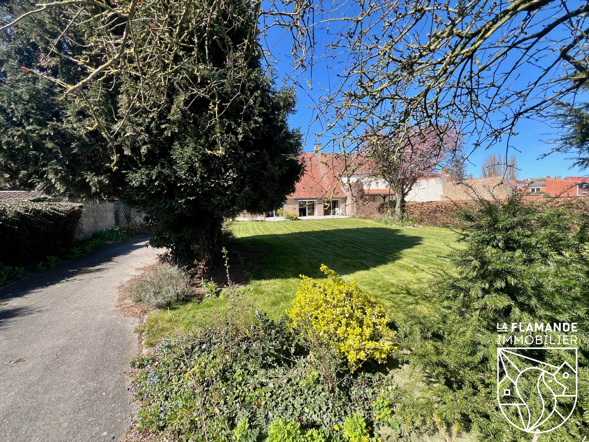 Illustration 13 Demeure de famille avec dépendance centre-village