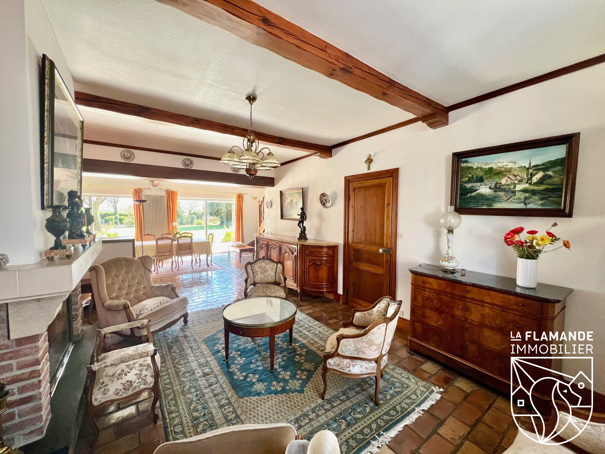 Illustration 1 Demeure de famille avec dépendance centre-village