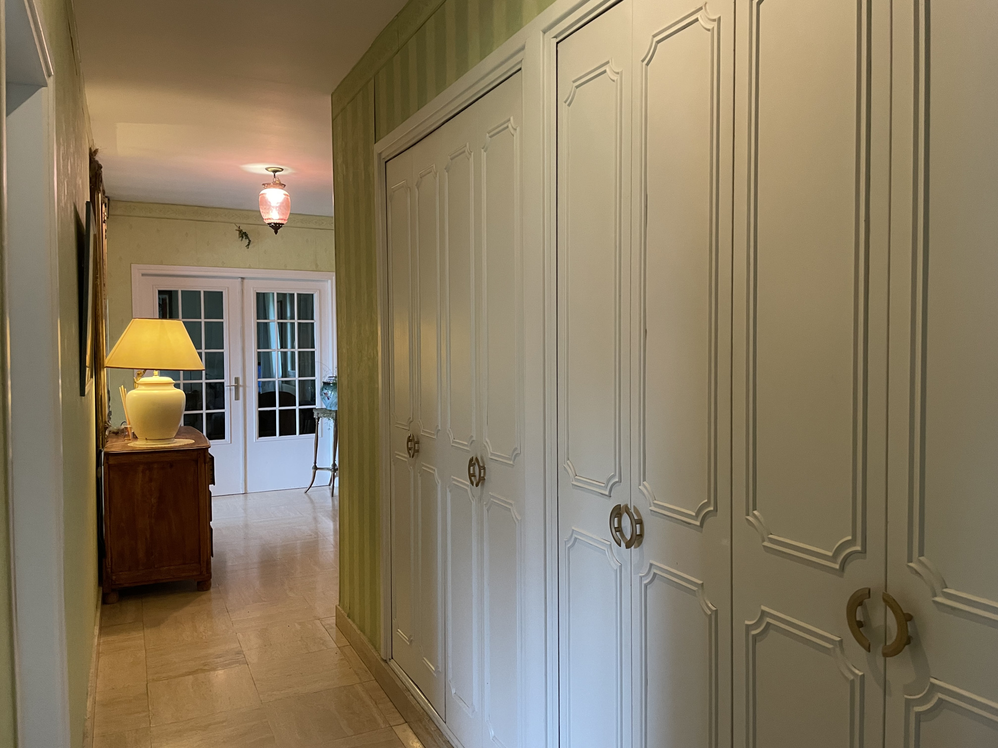 Illustration 1 VENDU